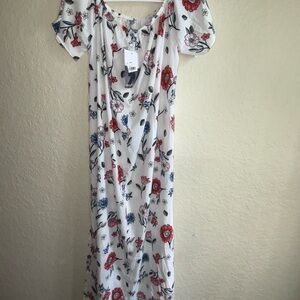 Floral Maxi Dress with Short Sleeves